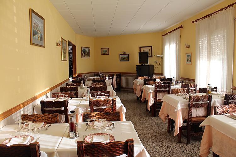 Hostal Gran Sol Llança 외부 사진