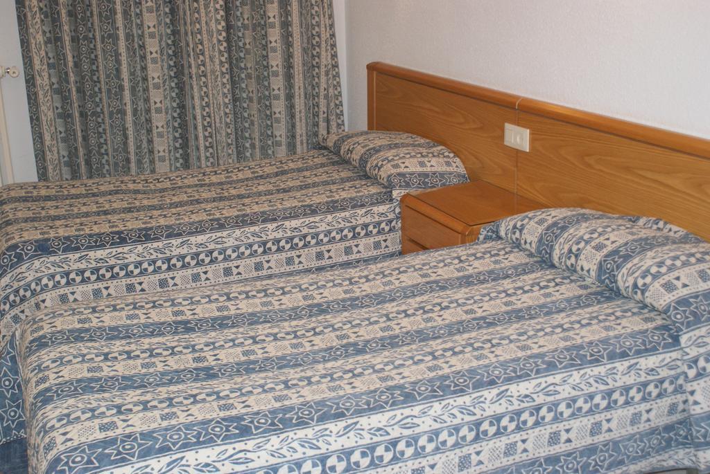 Hostal Gran Sol Llança 외부 사진